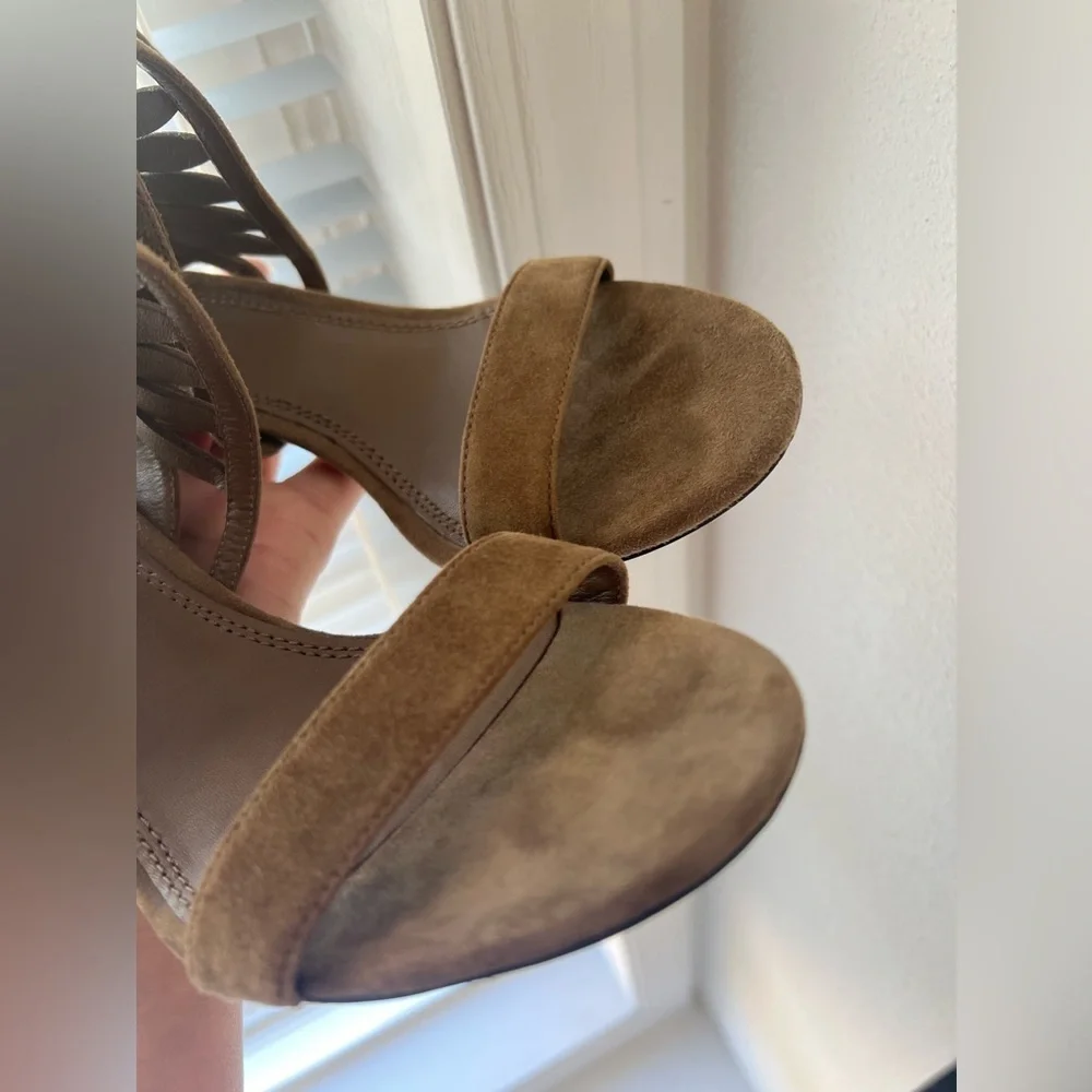Tory Burch | Women’s SZ 7 | Leyla Sandals River Rock Heels | Taupe Suede Leather